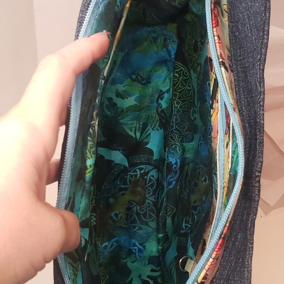 Handmade Shoulder Bag - Picture 5 of 10